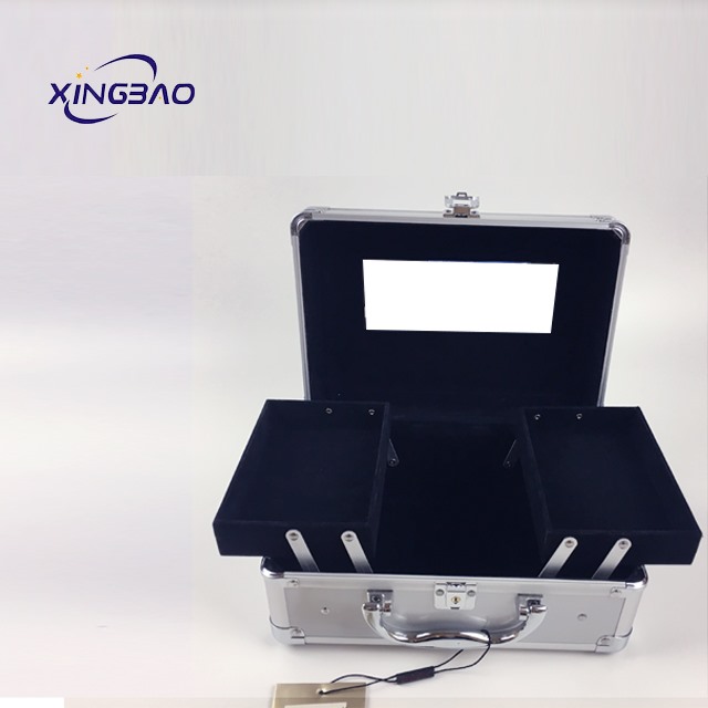 Simple and stylish multi-function aluminum cosmetic case smooth makeup organization